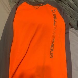 Under Armour long sleeve shirt